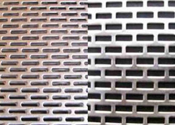 Τρύπα αυλακώσεων 0.1mm 8mm διατρυπημένο πλέγμα μετάλλων για τη διήθηση υγρών και στερεών